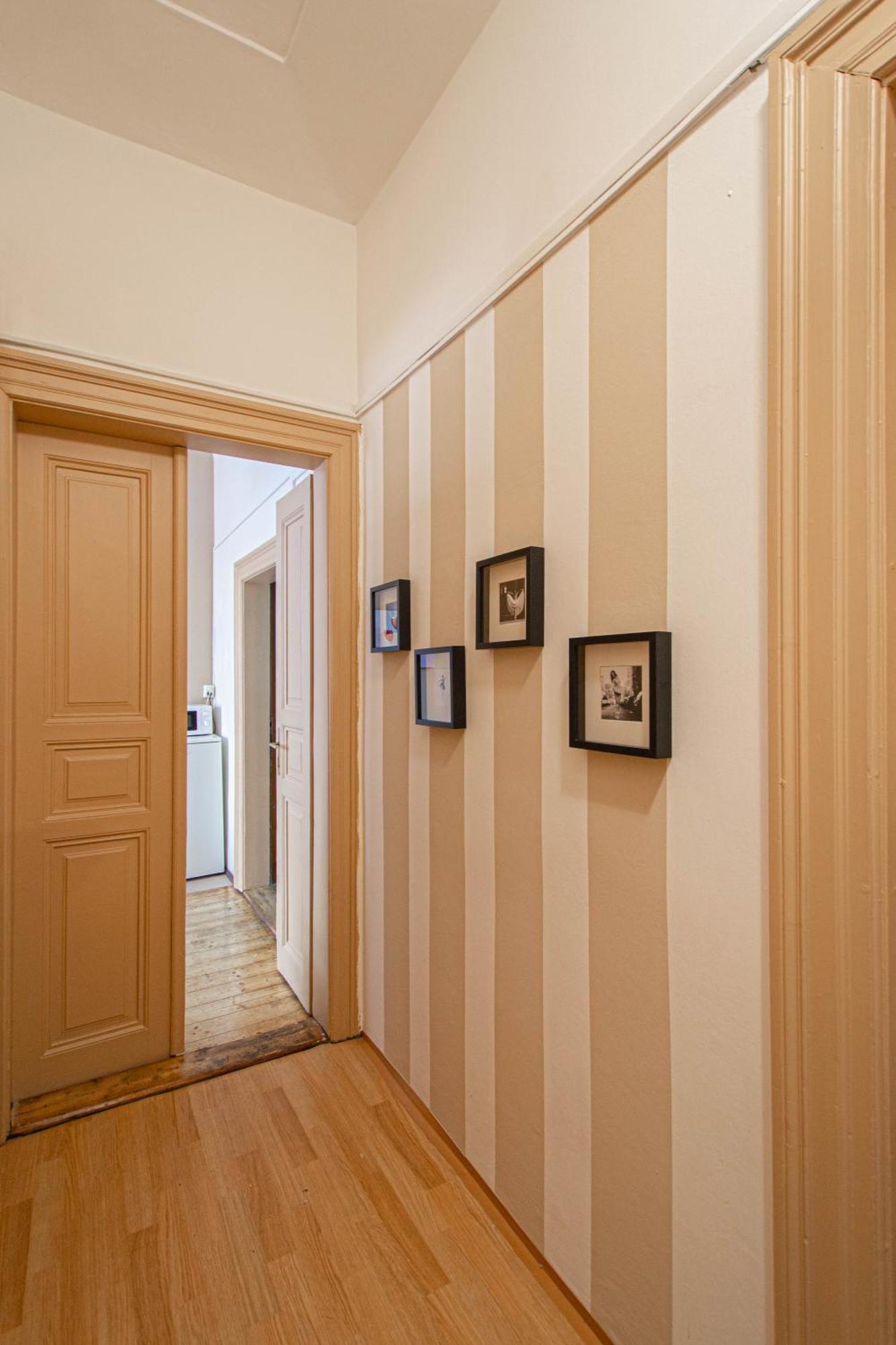 For Celebrations Spacious 3Bdr Apartment With Balcony Πράγα Εξωτερικό φωτογραφία